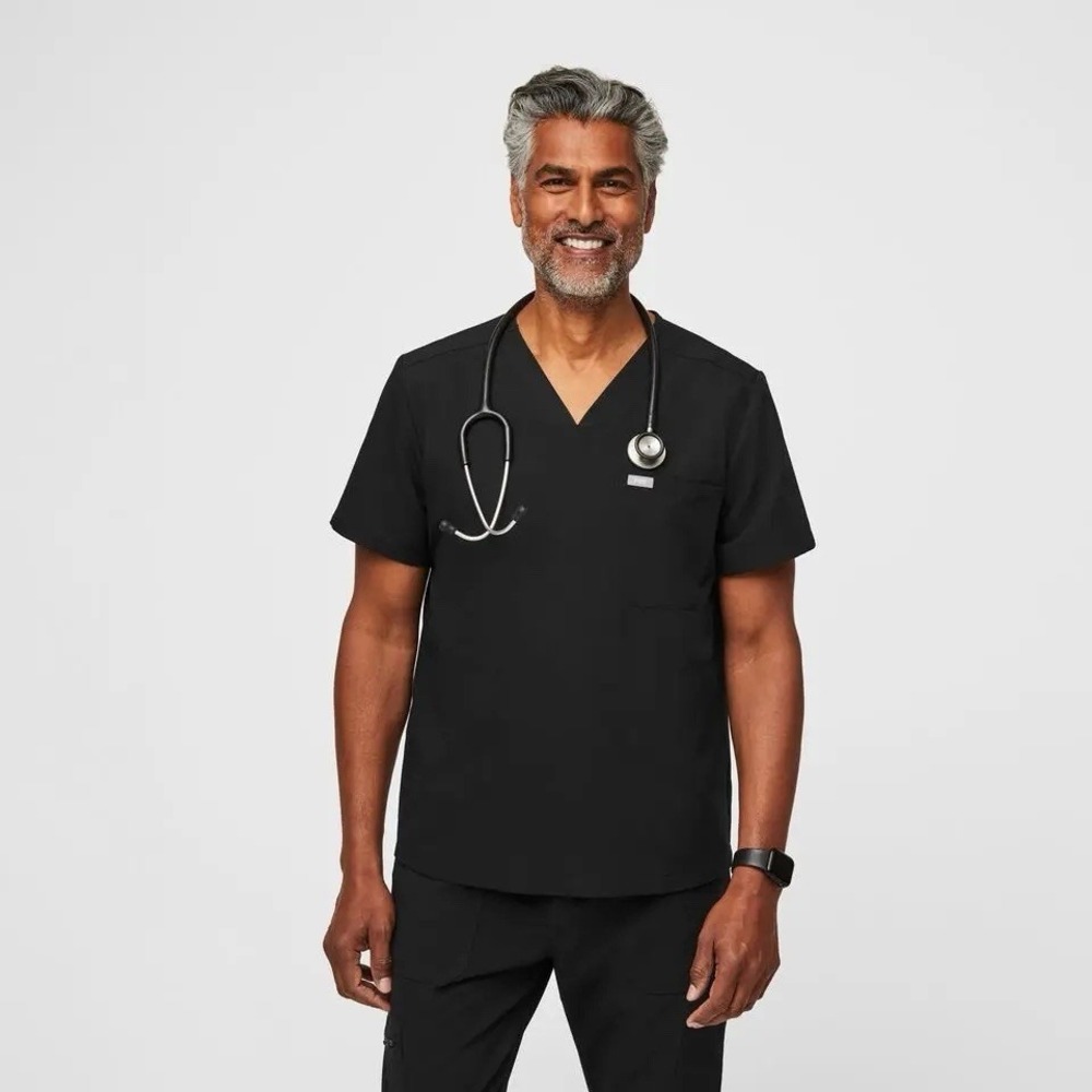 FIGS Chisec Scrub Top™ Men's Small